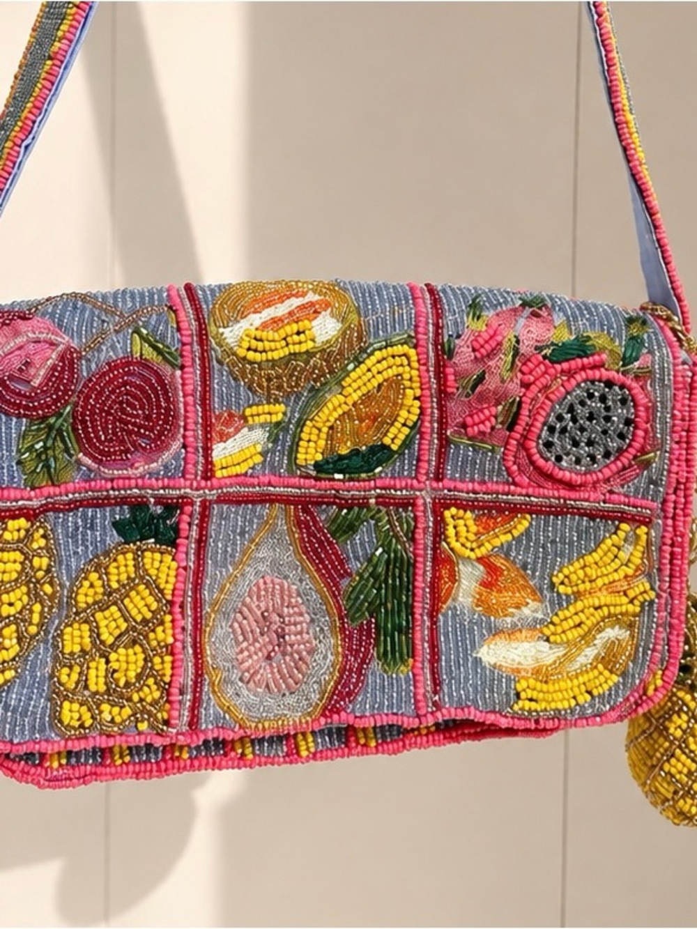 🍍 Handcrafted in India Beaded Fruit & Cocktail Shoulder Bag 🍹🌸